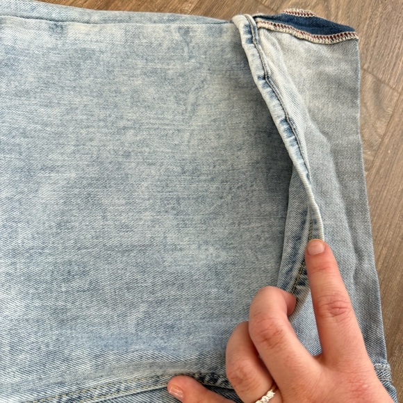 GAP High Rise Stride Cuffed Wide-Leg Jeans - 32 Regular - Picture 8 of 14